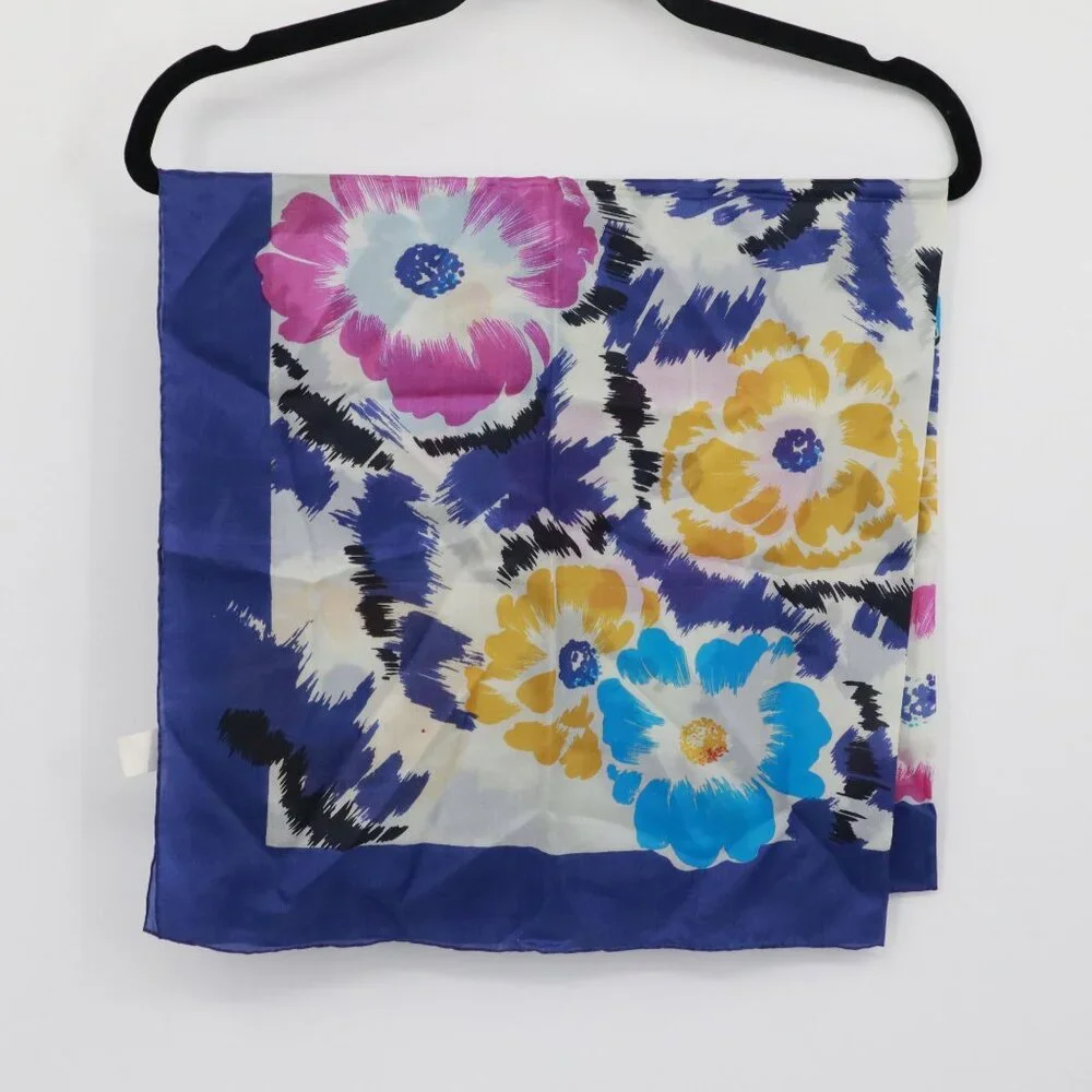 Vintage Silk Scarf Blue Bloomcore Boho Cottage Polished Colorful‎ Artsy Elegant